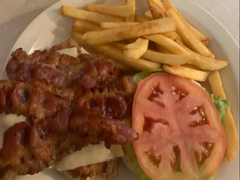 Rainbow Family Restaurant food